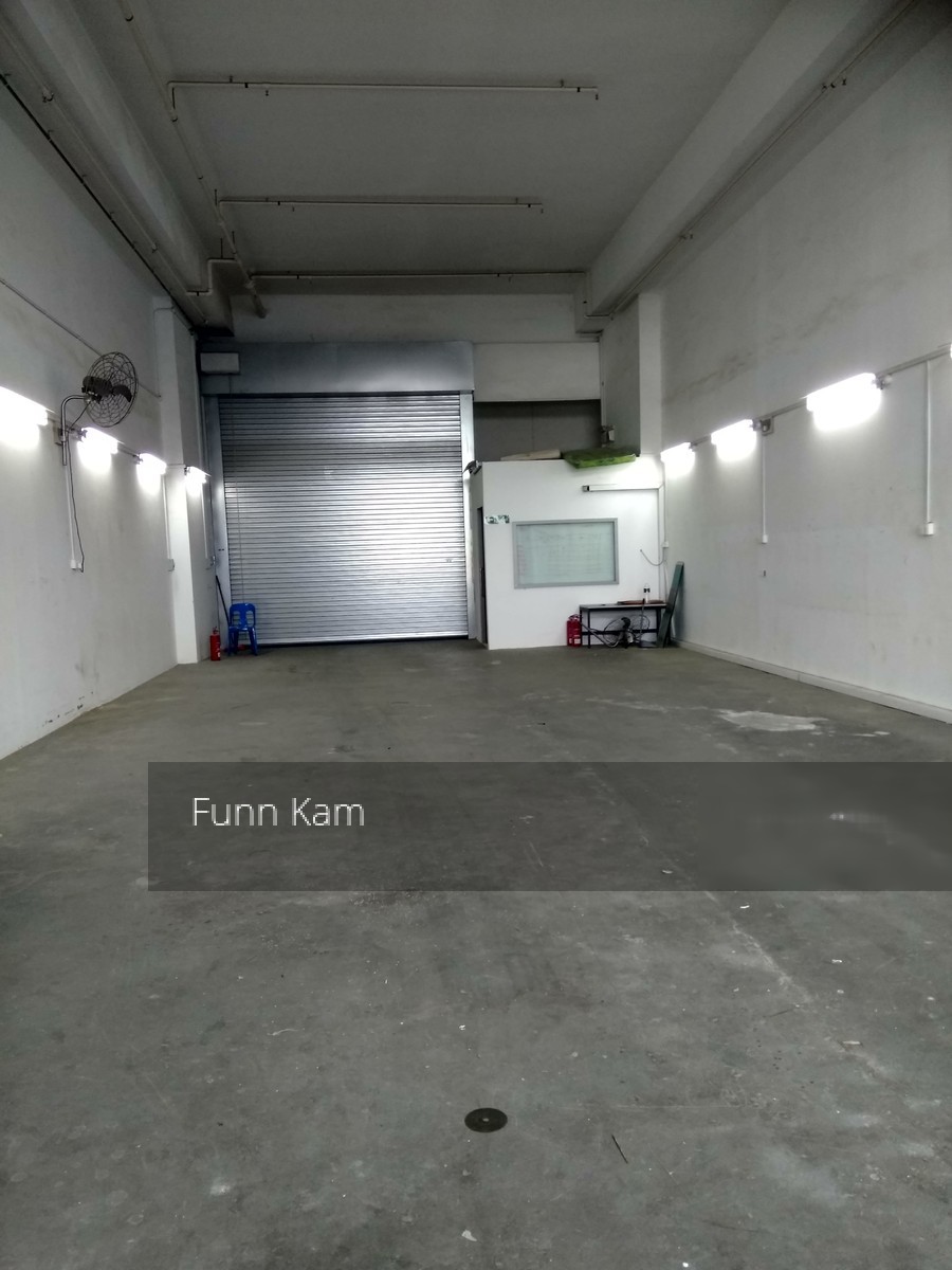 M-space (D25), Factory #154168032